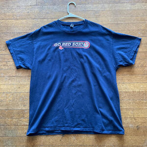 2000s Boston Red Sox MLB tee